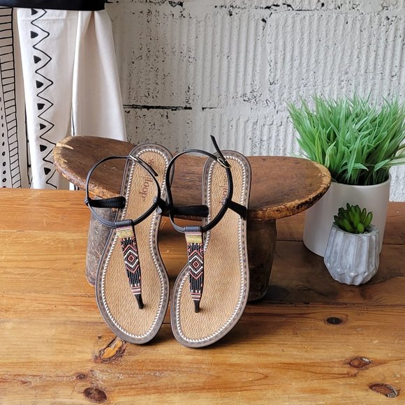 Boho Southwestern Style Flat Sandals - Picture 5 of 8